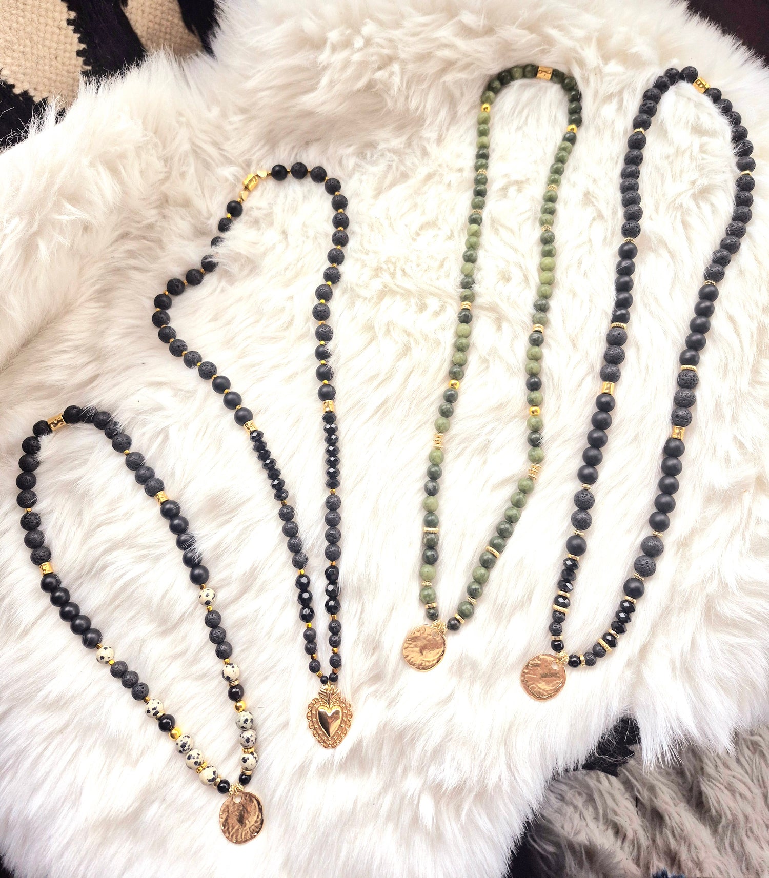 Les Bijoux